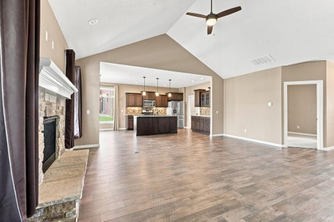 Tiny photo for 178 Begonia Court, Fort Wayne, IN 46814 (MLS # 202635264)