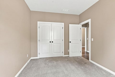 Tiny photo for 178 Begonia Court, Fort Wayne, IN 46814 (MLS # 202635264)