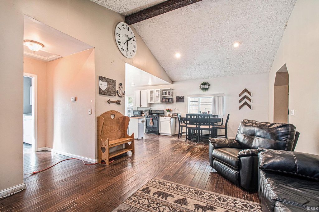 Photo of 57502 Oakside Avenue, Mishawaka, IN 46544 (MLS # 202544781)