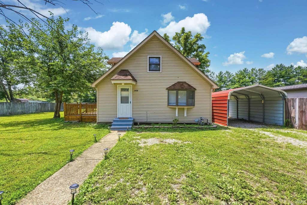 Photo of 3458 Koressel Avenue, Evansville, IN 47712 (MLS # 202626584)