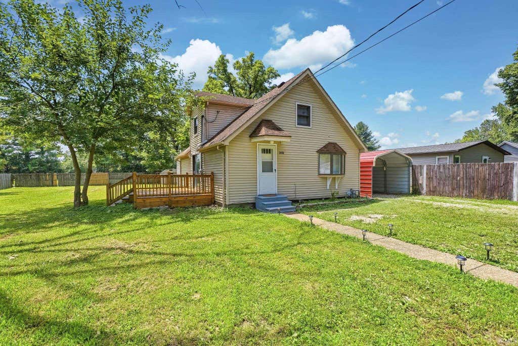 Photo of 3458 Koressel Avenue, Evansville, IN 47712 (MLS # 202626584)