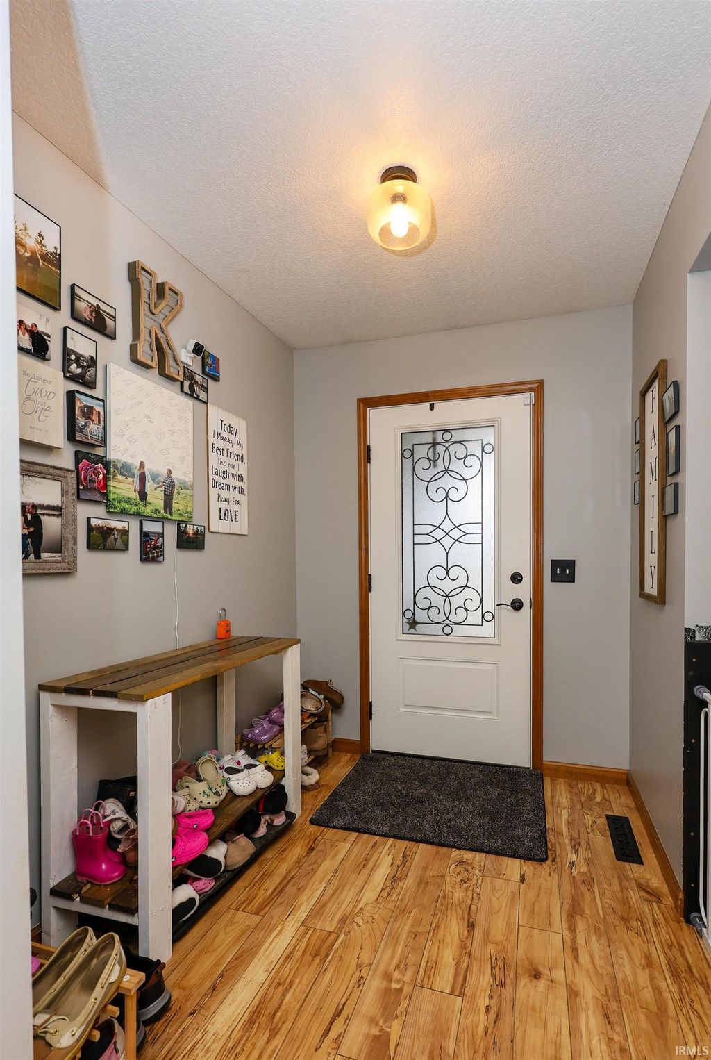 Photo of 905 N 280 W, Angola, IN 46703 (MLS # 202606447)