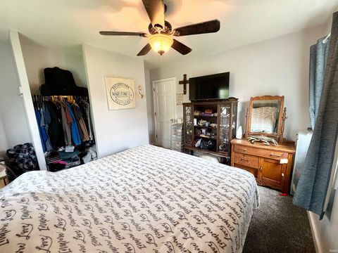 Tiny photo for 821 E Gerhart Street, Kokomo, IN 46901 (MLS # 202619230)