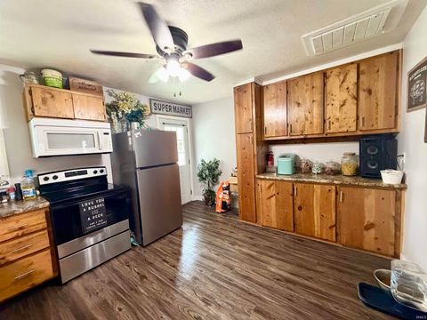 Tiny photo for 821 E Gerhart Street, Kokomo, IN 46901 (MLS # 202619230)