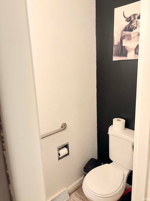 Tiny photo for 4611 shady Lane, Logansport, IN 46919 (MLS # 202632684)