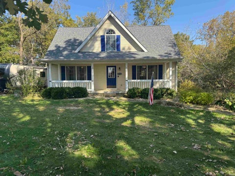 Photo of 5185 E Willow Court, Monticello, IN 47960 (MLS # 202644026)