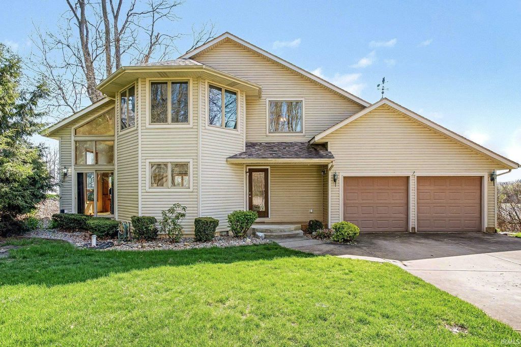 Photo of 161 Holton Road, LaPorte, IN 46350 (MLS # 202616629)