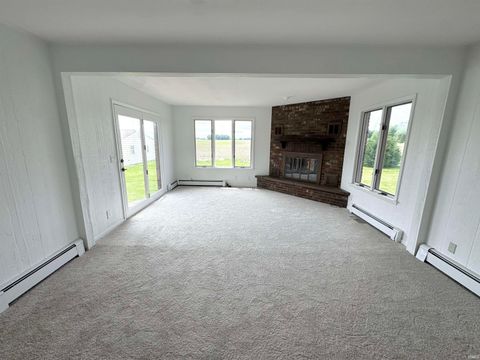 Tiny photo for 6863 W 700 N, Kokomo, IN 46902 (MLS # 202619805)