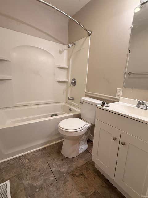 Tiny photo for 5712 Seneca Trail, Kokomo, IN 46902 (MLS # 202634694)