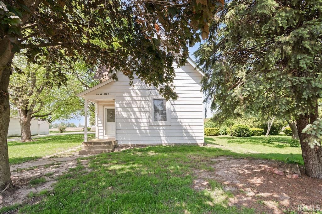 Photo of 6160 N 930 E Road, Forest, IN 46041 (MLS # 202616834)