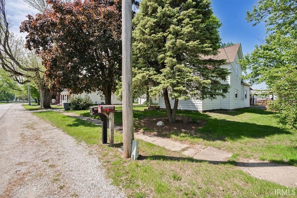 Photo of 6160 N 930 E Road, Forest, IN 46041 (MLS # 202616834)