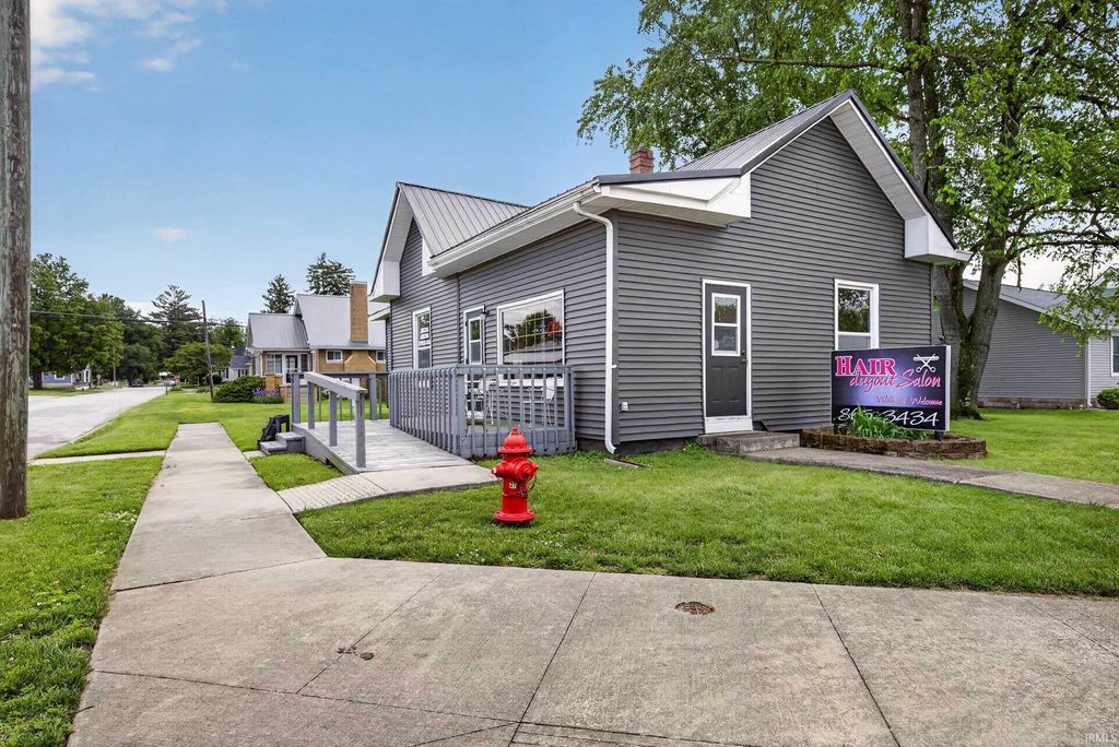 Photo of 320 S Maple Street, Orleans, IN 47452 (MLS # 202617053)