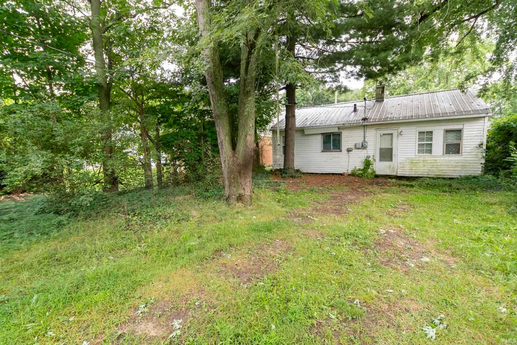 Photo of 1634 N Olive Street, South Bend, IN 46628 (MLS # 202634295)