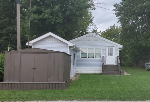 Photo of 8159 S Corinne Avenue, Star City, IN 46985 (MLS # 202534054)