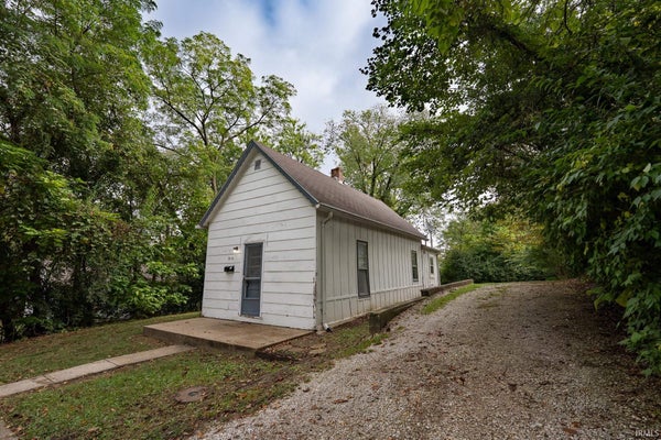 918 N MAPLE ST, BLOOMINGTON, IN 47404 - Image bd707c3b0dcd6790cbc0277b70cdfb0f/1784557716