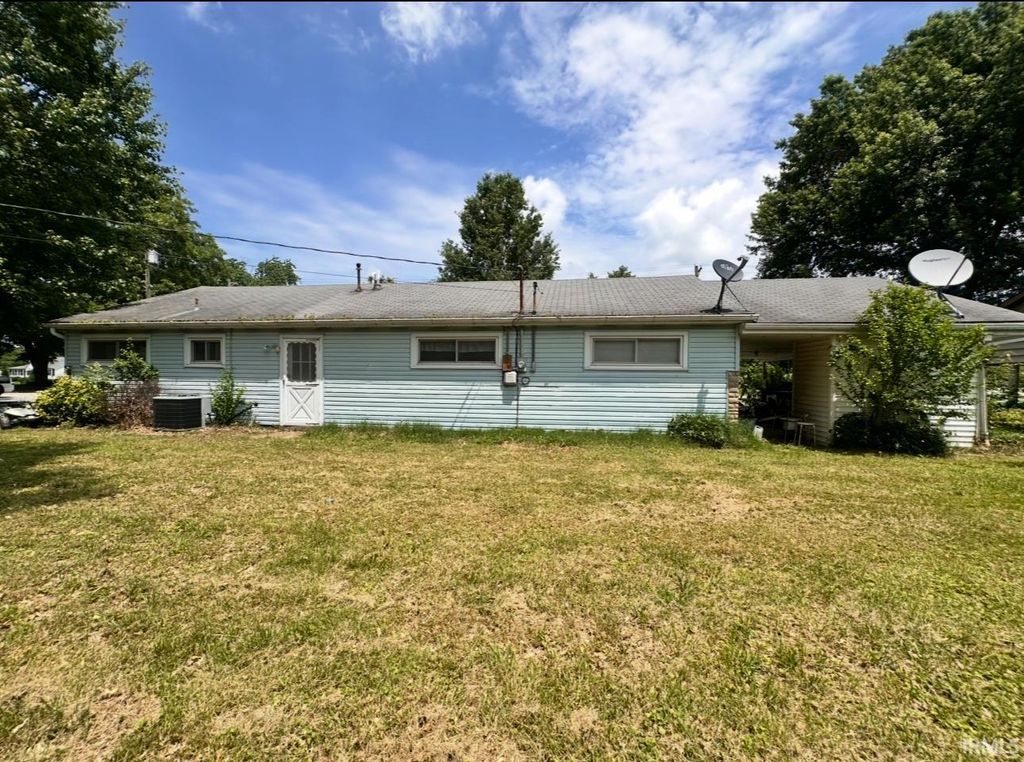 Photo of 2901 Tell Street, Tell City, IN 47586 (MLS # 202547464)