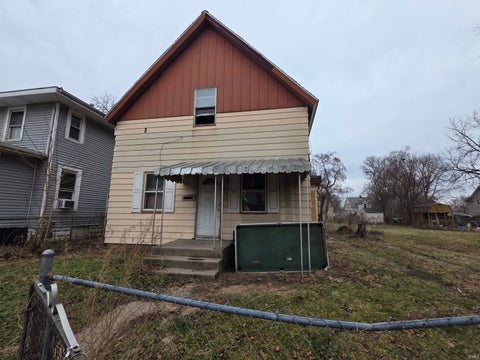 Photo of 121 E Dayton Street, South Bend, IN 46613 (MLS # 202637977)