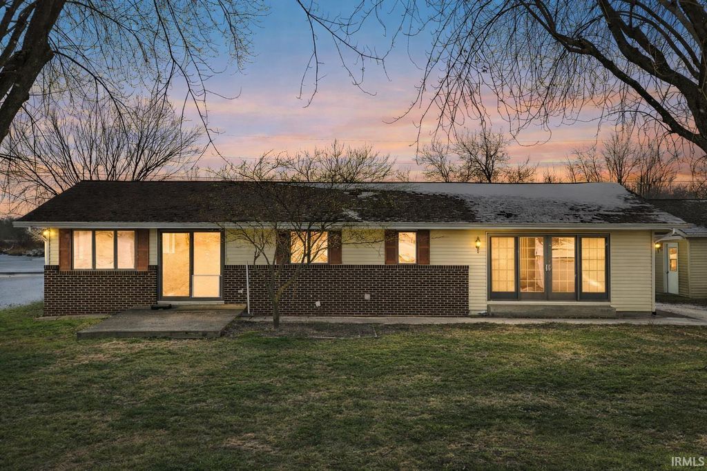 Photo of 0690 E 635 S - Dallas Lake., Wolcottville, IN 46795 (MLS # 202602097)