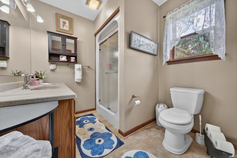 Tiny photo for 401 DORAL Park, Kokomo, IN 46901 (MLS # 202615282)