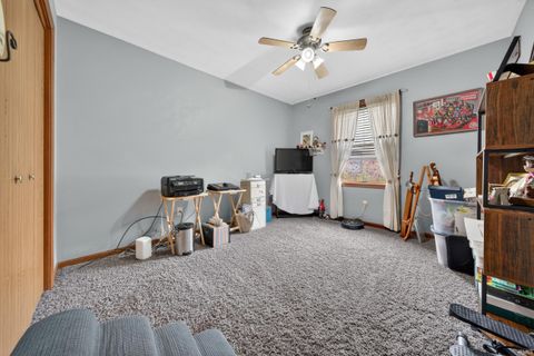 Tiny photo for 401 DORAL Park, Kokomo, IN 46901 (MLS # 202615282)