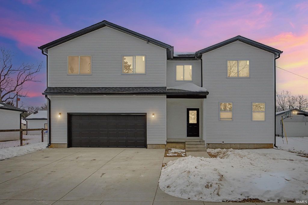 Photo of 318 W First Street, Mulberry, IN 46058 (MLS # 202603871)