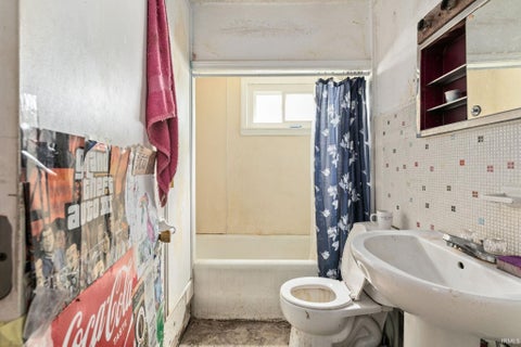 Tiny photo for 1509 McPherson Street, South Bend, IN 46613 (MLS # 202638864)