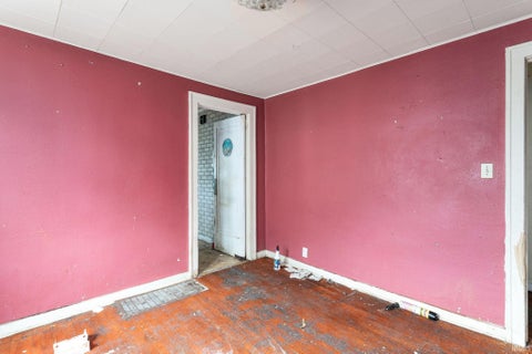 Tiny photo for 1509 McPherson Street, South Bend, IN 46613 (MLS # 202638864)