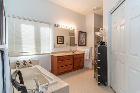 Tiny photo for 2807 S St Remy Circle, Bloomington, IN 47401 (MLS # 202643582)