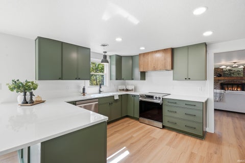 Tiny photo for 2720 E 500 Road, Columbia City, IN 46725 (MLS # 202641443)