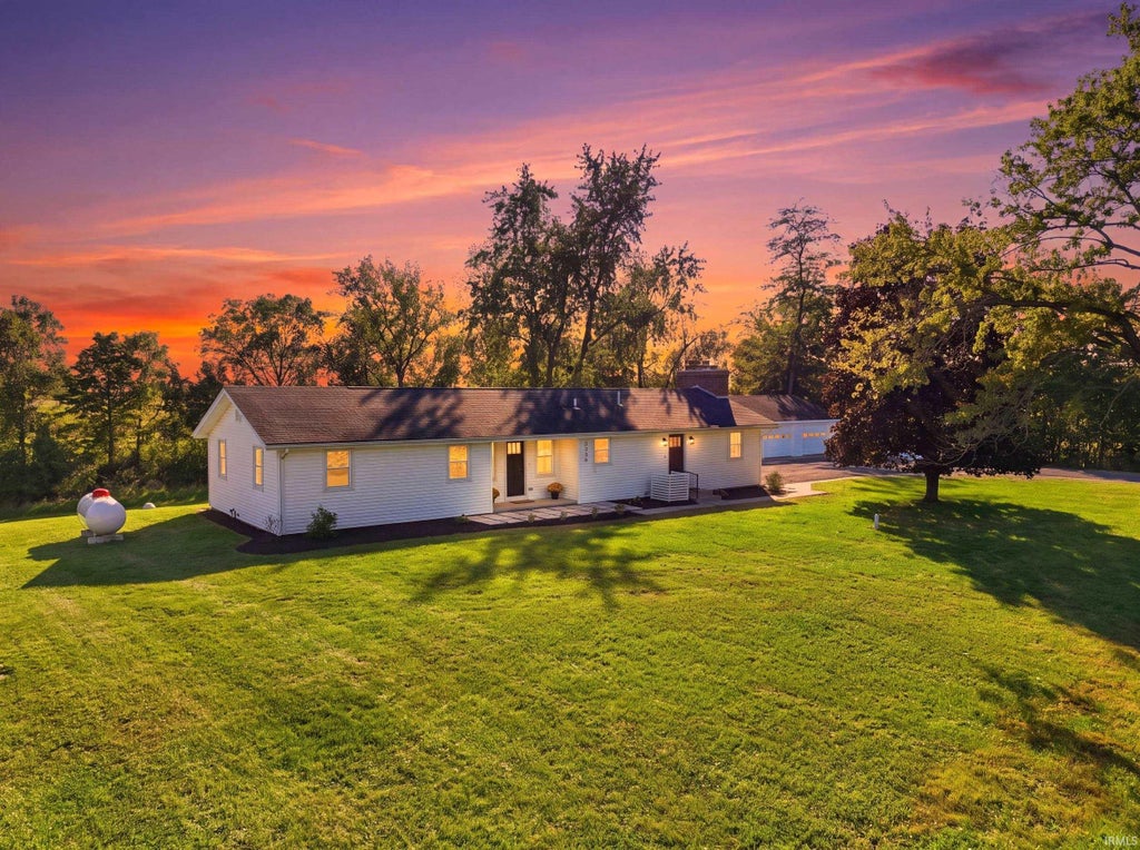 Photo of 2720 E 500 Road, Columbia City, IN 46725 (MLS # 202641443)