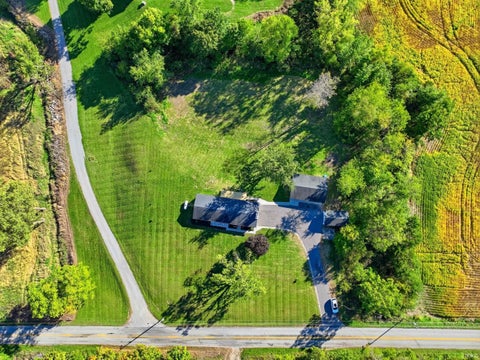 Tiny photo for 2720 E 500 Road, Columbia City, IN 46725 (MLS # 202641443)