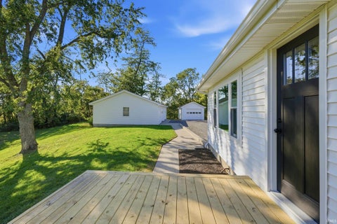 Tiny photo for 2720 E 500 Road, Columbia City, IN 46725 (MLS # 202641443)
