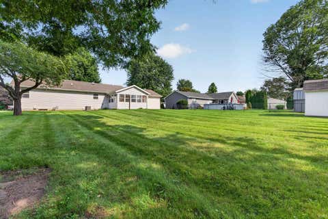 Tiny photo for 205 Georgian Lane, Logansport, IN 46947 (MLS # 202632379)