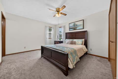 Tiny photo for 205 Georgian Lane, Logansport, IN 46947 (MLS # 202632379)