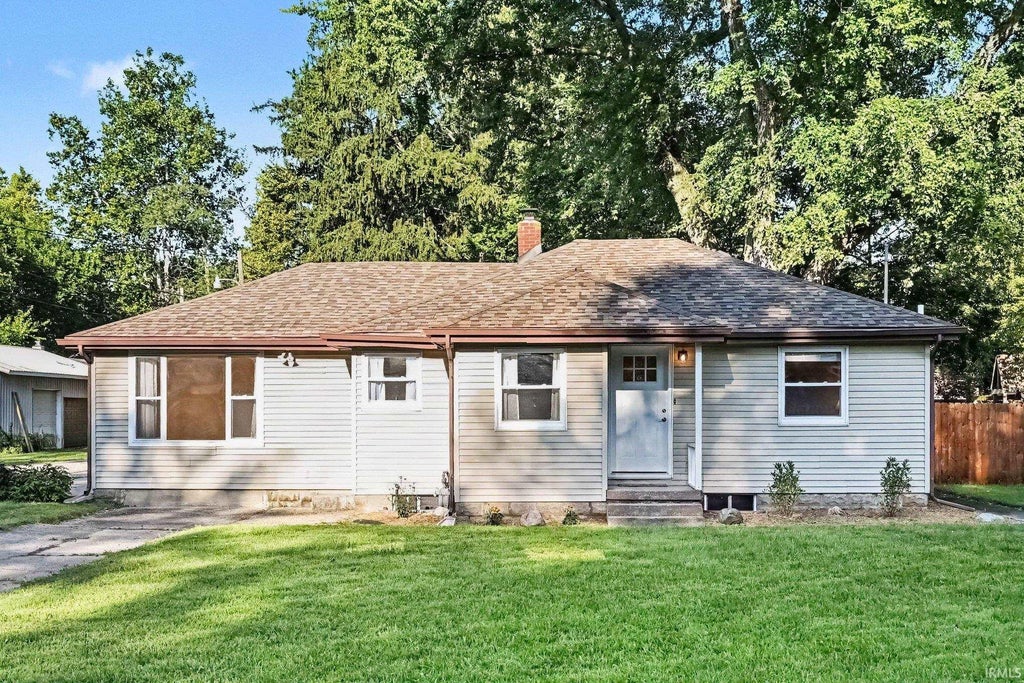 Photo of 59273 County Road 13, Elkhart, IN 46517 (MLS # 202635598)