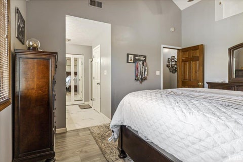 Tiny photo for 411 Maryland Street, Parker City, IN 47368 (MLS # 202622530)