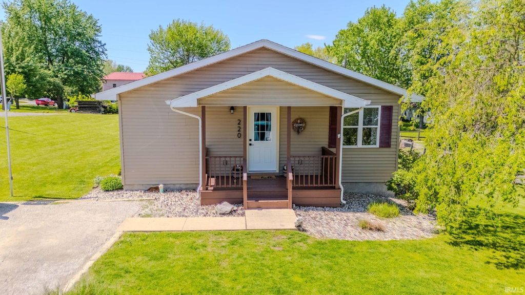 Photo of 220 N Benton Street, Roann, IN 46974 (MLS # 202616631)
