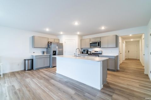 Tiny photo for 731 Aviation Drive, Ossian, IN 46777 (MLS # 202608232)