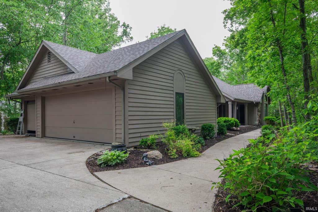 Photo of 609 Bittersweet Lane, Ossian, IN 46777 (MLS # 202619053)