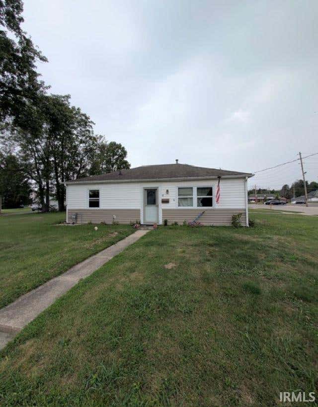 Photo of 9 Allen Lane, Greenfield, IN 46140 (MLS # 202632980)