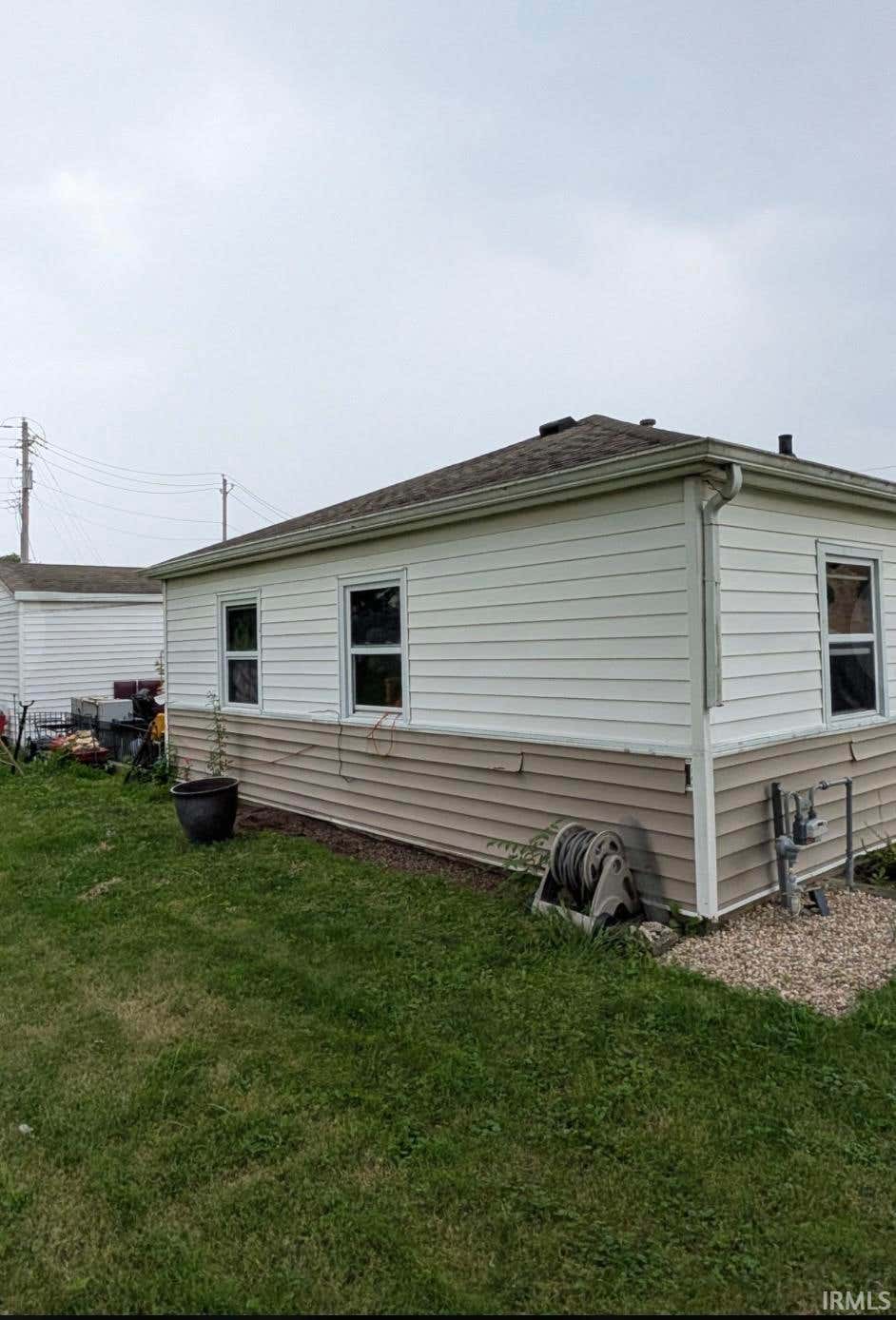 Photo of 9 Allen Lane, Greenfield, IN 46140 (MLS # 202632980)