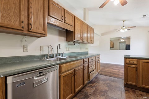 Tiny photo for 1844 N Vicky Lane, Warsaw, IN 46582 (MLS # 202635258)