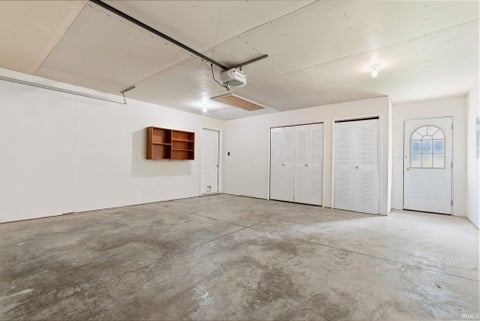 Tiny photo for 1844 N Vicky Lane, Warsaw, IN 46582 (MLS # 202635258)