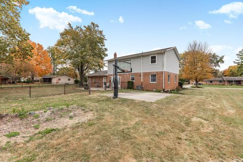 Tiny photo for 6308 Windwood Drive, Kokomo, IN 46901 (MLS # 202612188)