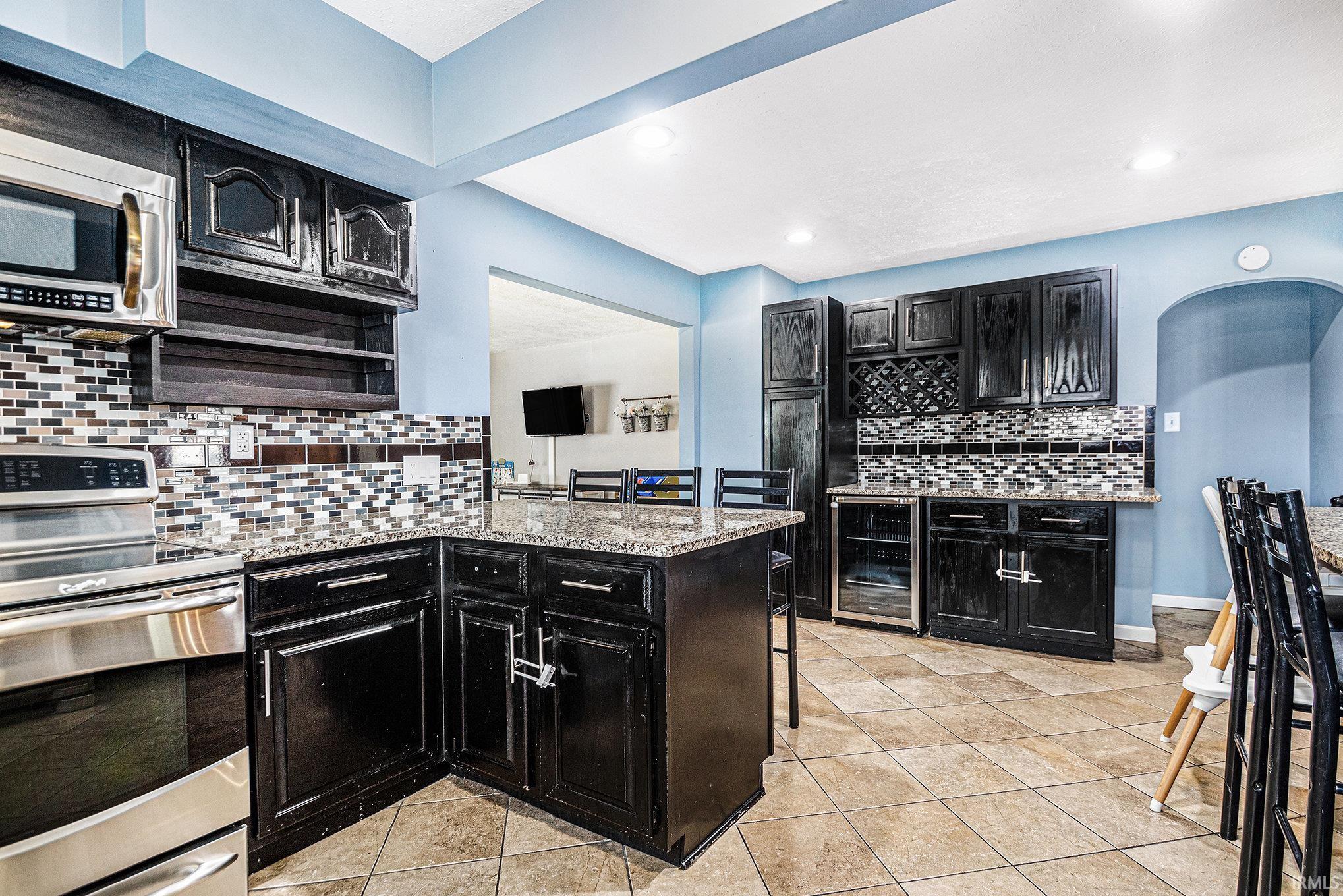 Elkhart, Indiana 46514, United States, 3 Bedrooms Bedrooms, ,2 BathroomsBathrooms,Residential,Active,173056