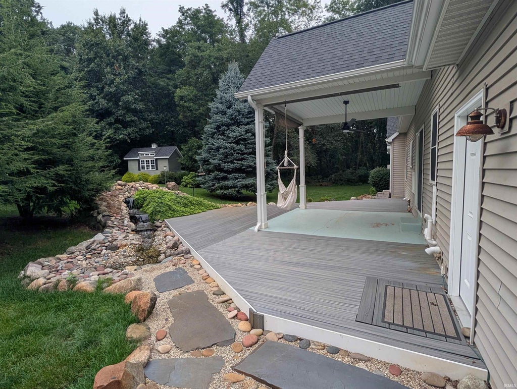 Photo of 55755 Little Creek Lane, Middlebury, IN 46540 (MLS # 202633095)