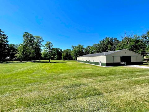 Tiny photo for 591 E 400 S, Kokomo, IN 46902 (MLS # 202422101)