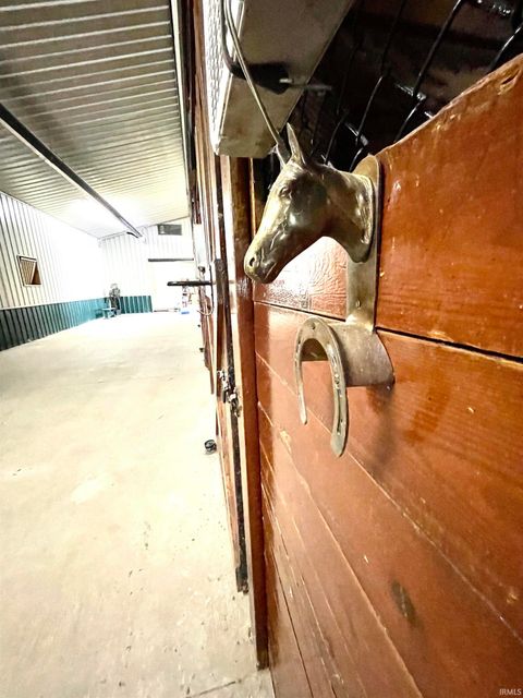 Tiny photo for 591 E 400 S, Kokomo, IN 46902 (MLS # 202422101)