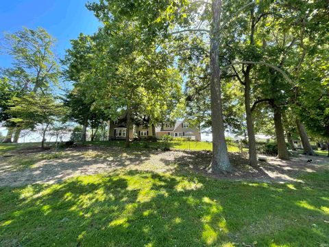 Tiny photo for 591 E 400 S, Kokomo, IN 46902 (MLS # 202422101)