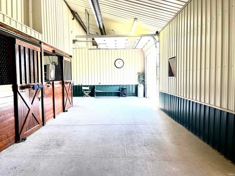 Tiny photo for 591 E 400 S, Kokomo, IN 46902 (MLS # 202422101)